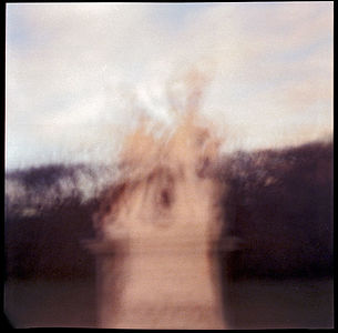 Вена, 2012  Камера Diana F+, пленка Lomography Color, мультиэкспозиция