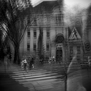 Вена, 2012 г.  Камера Diana F+, пленка Kodak T-MAX, мультиэкспозиция